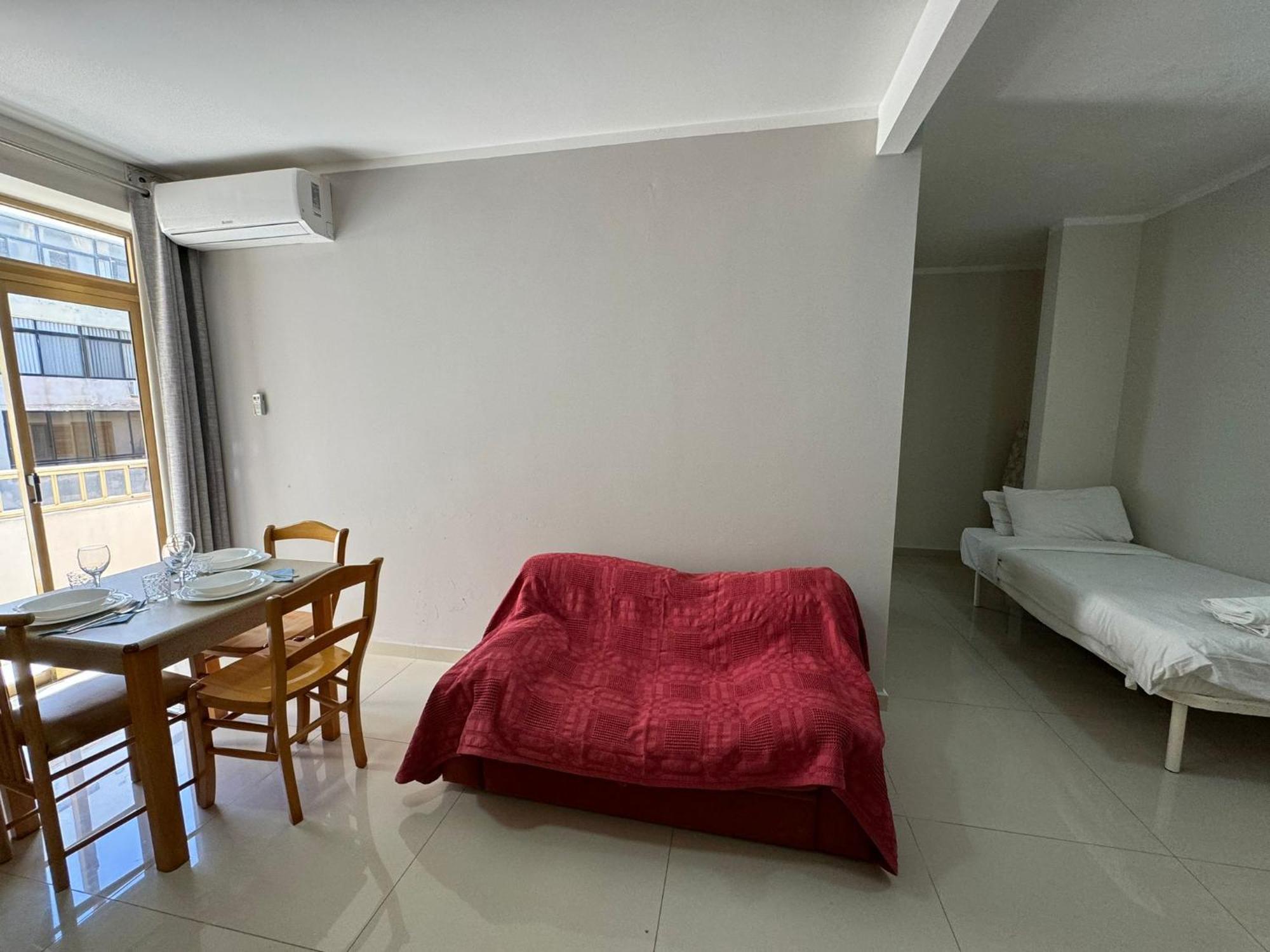 The Triton Apart otel St. Paul's Bay Dış mekan fotoğraf